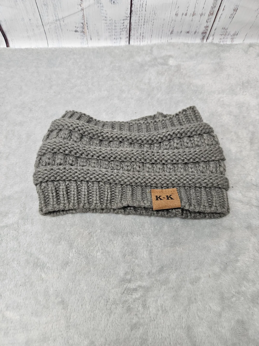 Women's Gray Cable Knit Headband